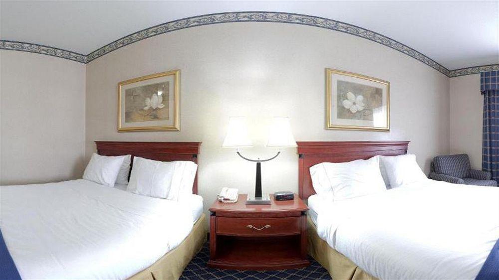 Holiday Inn Express & Suites Danville By Ihg Kültér fotó