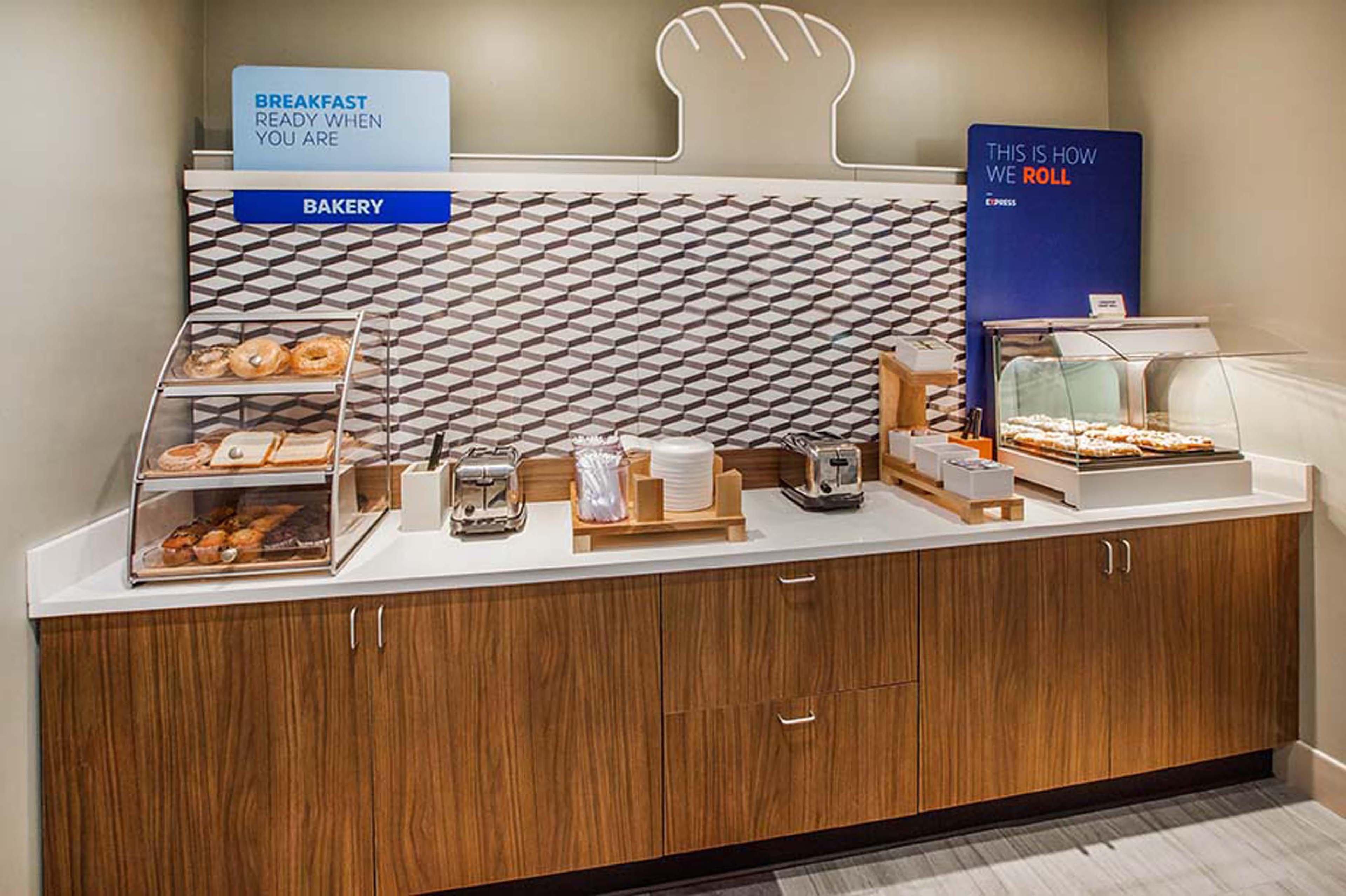 Holiday Inn Express & Suites Danville By Ihg Kültér fotó